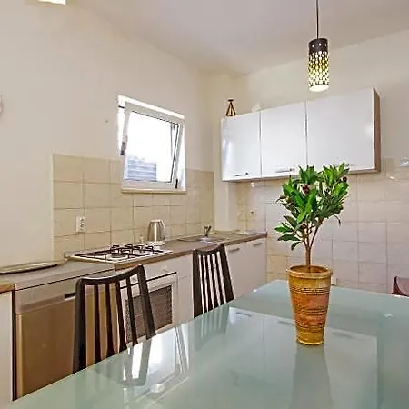 Makarska Apartments Готель