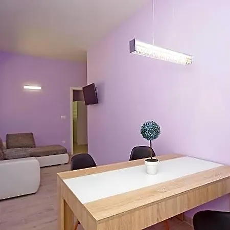 Makarska Apartments Готель